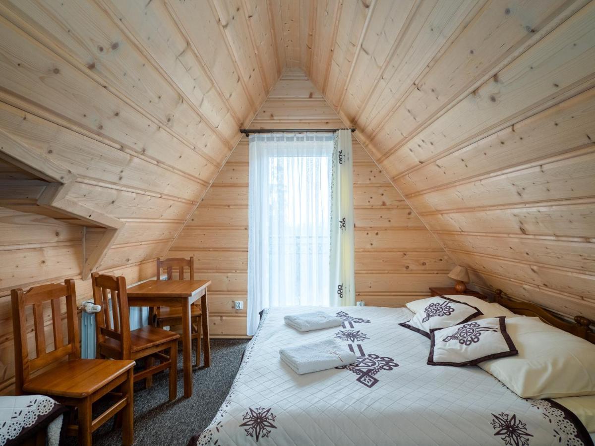 Tarasowka Hotell Ciche Małe Exteriör bild