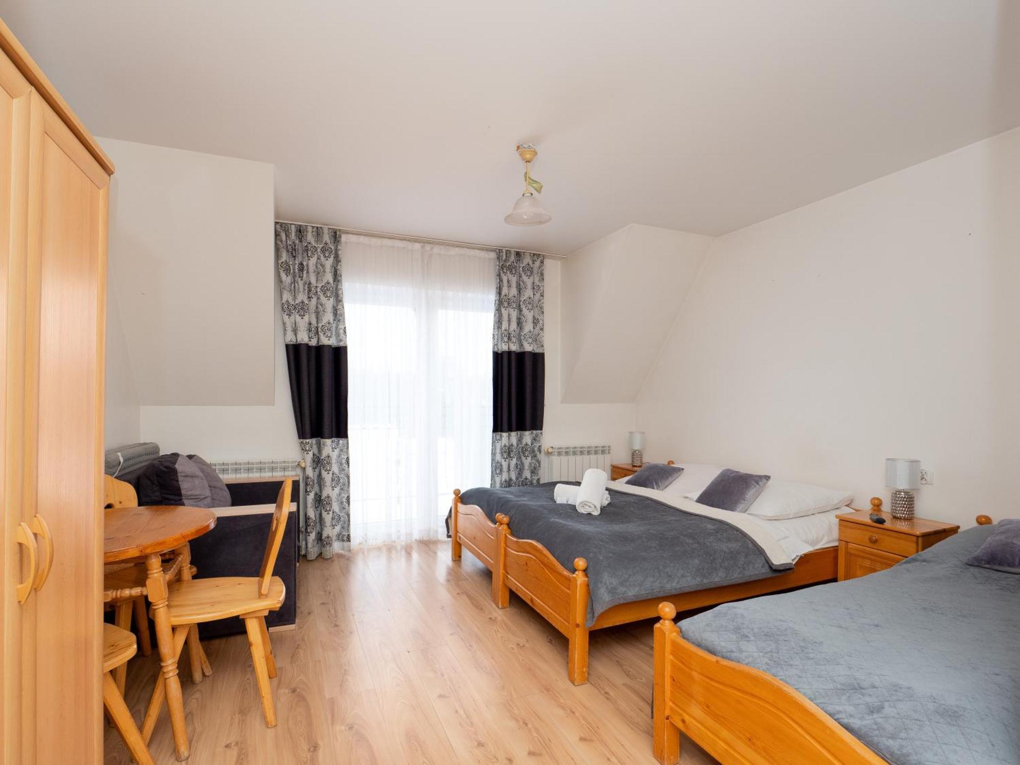 Tarasowka Hotell Ciche Małe Exteriör bild