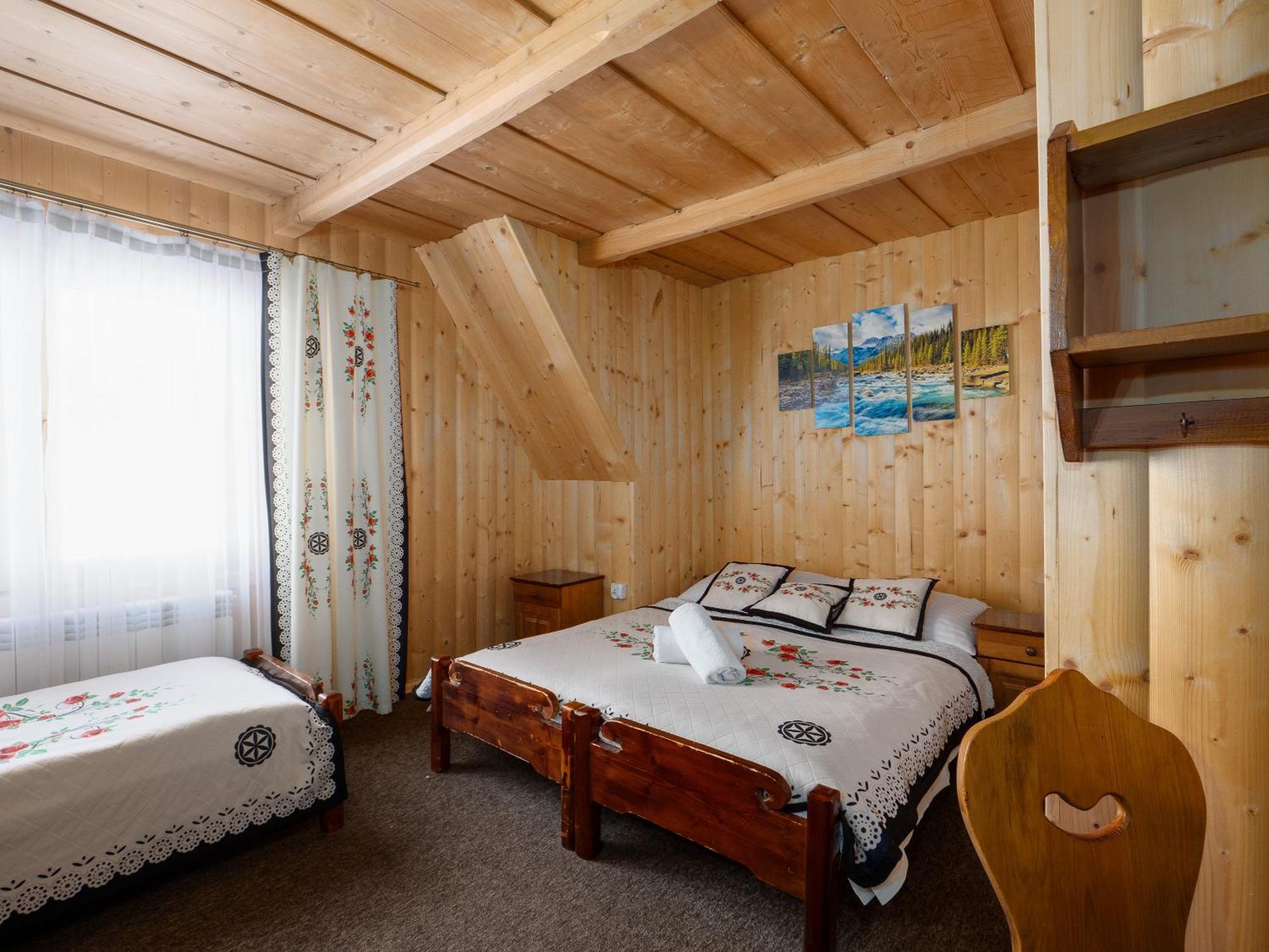Tarasowka Hotell Ciche Małe Exteriör bild
